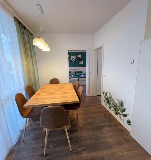 Grosse 3-Zimmer Wohnung, Zentrale Lage. Mülheim an der Ruhr Exterior photo